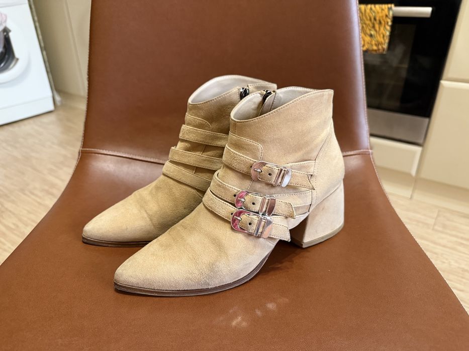 Черевики казаки з італійськоі замші