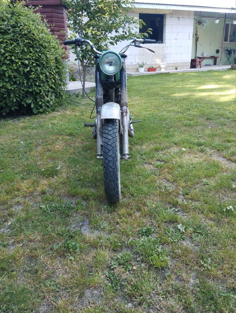 Продам ІЖ планета 3