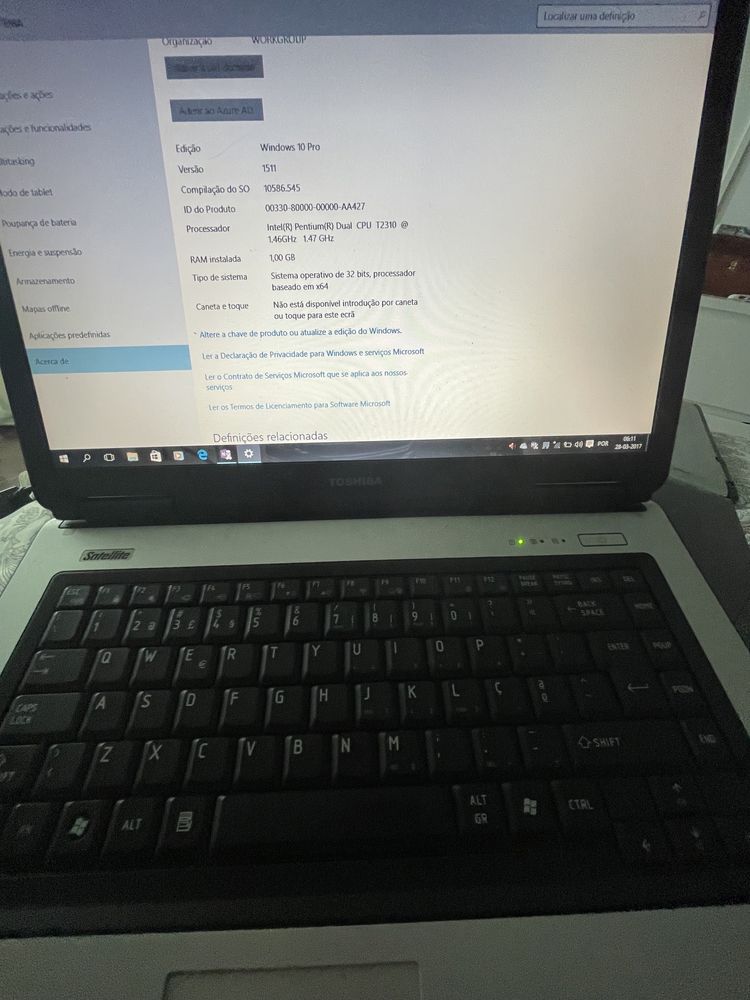 2 Pcs portáteis Toshiba conjunto a funcionar bem