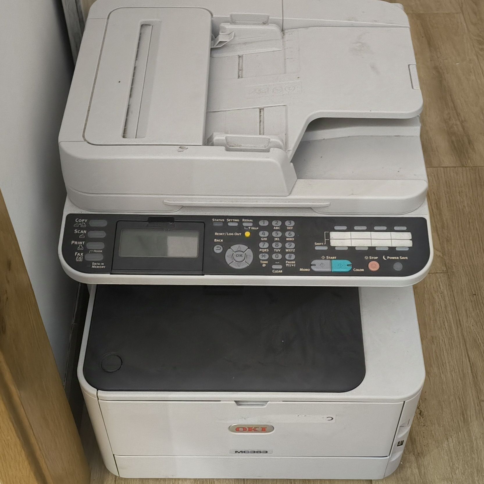 Impressora OKI MC363 dnw + toner novo