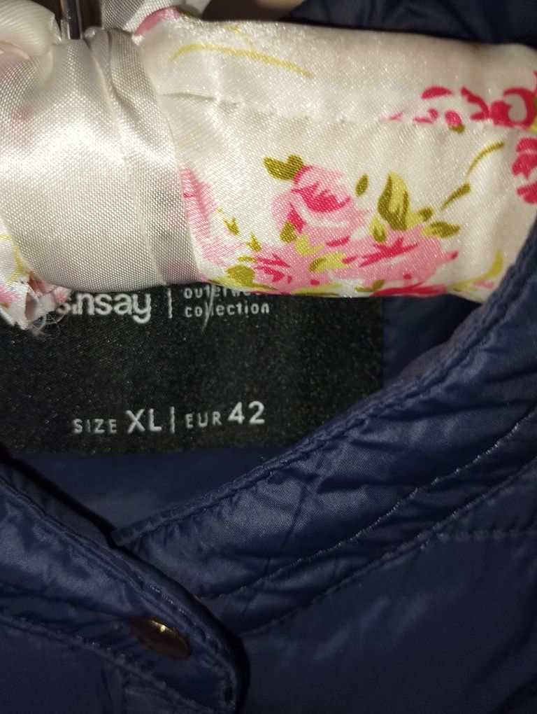Granatowa pikowana kurtka wiosenna ocieplana XL 42