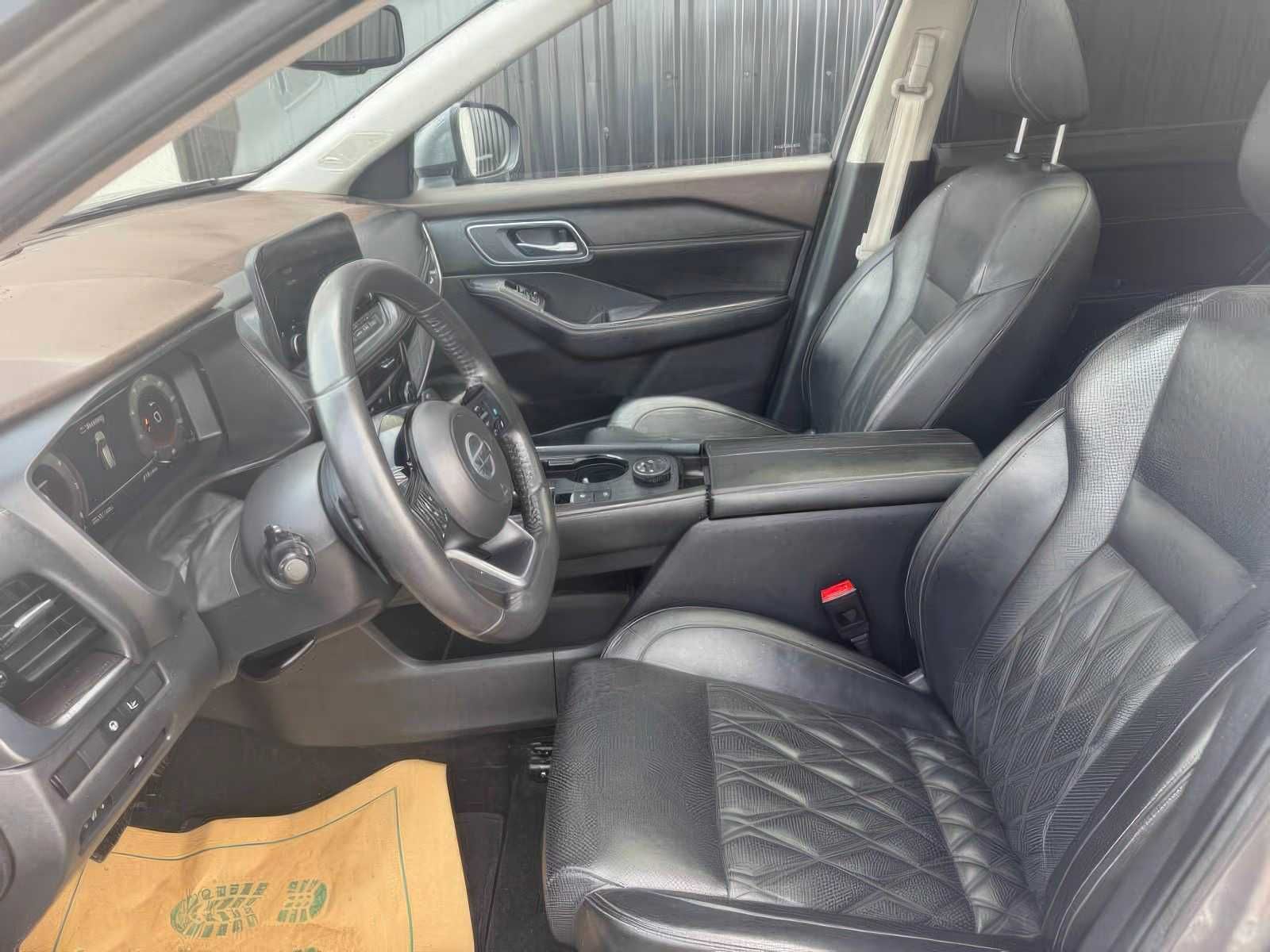 2021 Nissan Rogue Platinum