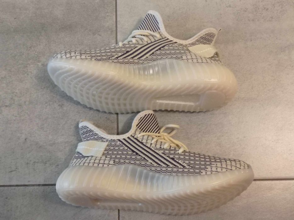 Buty sportowe damskie jak Adidas Yaazy. nowe