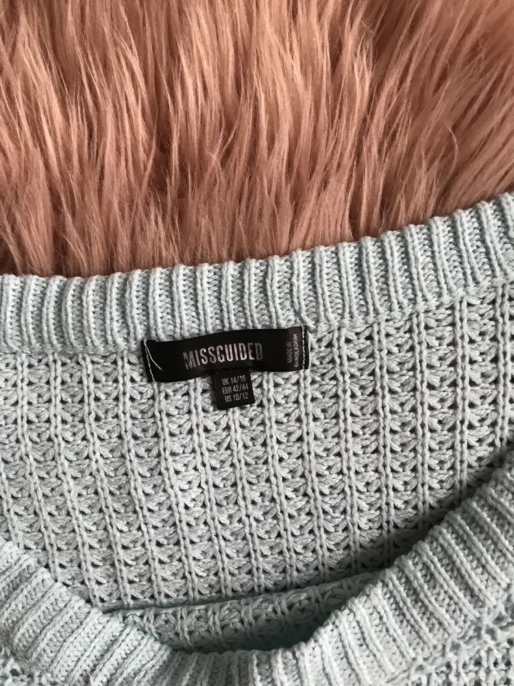 Ciepły zimowy sweterek Missguided