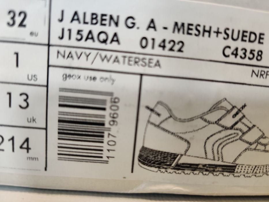 Sapatilhas Geox Novas 32