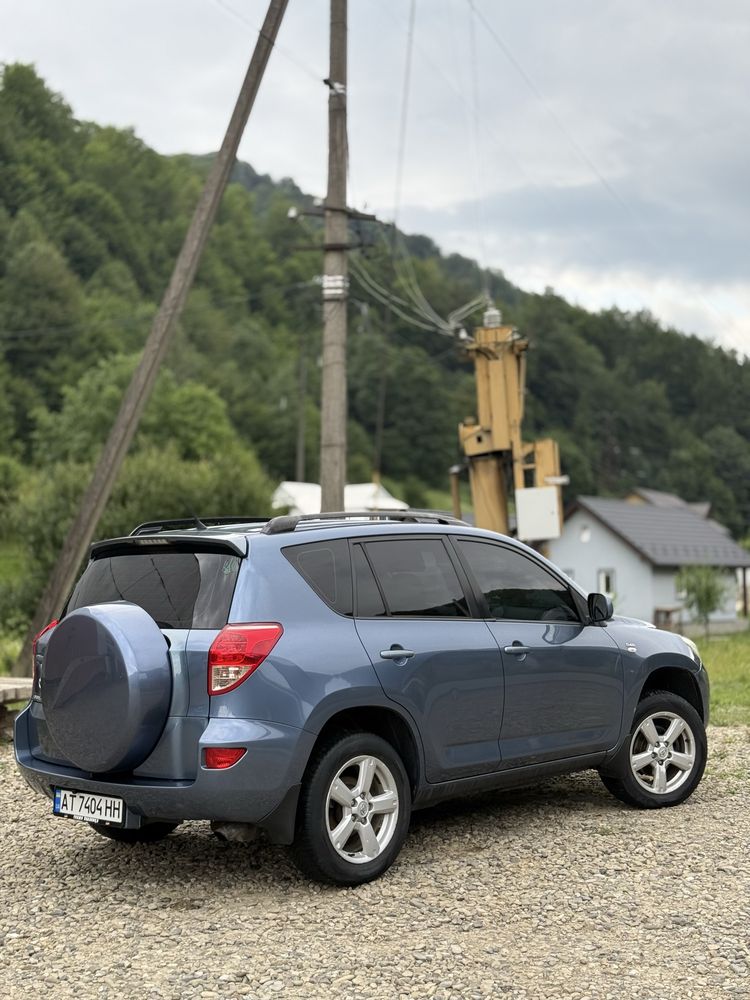 Toyota Rav4 2.2 d4d
