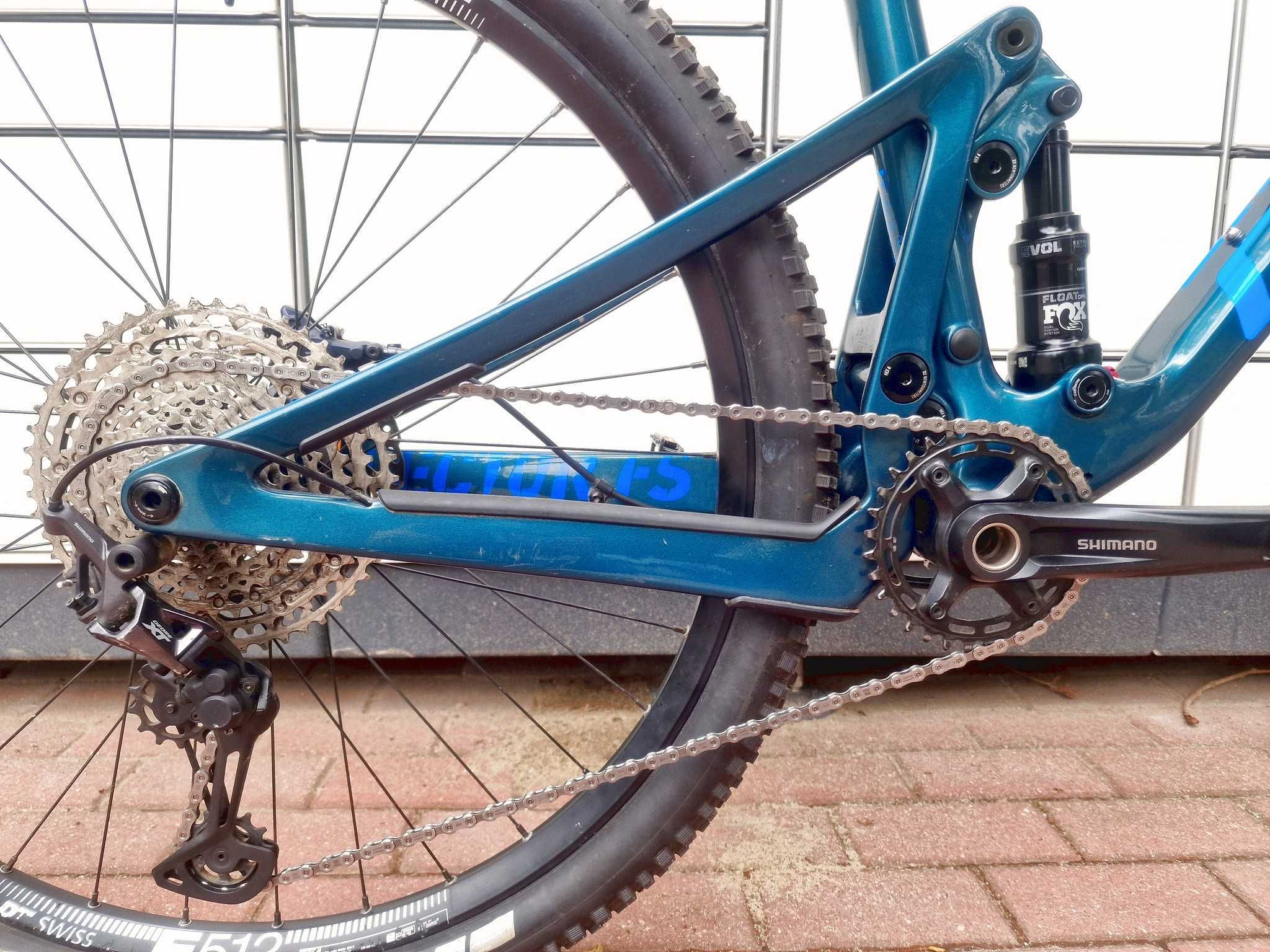 FV23% Rower MTB GHOST Lector FS Essential full carbon / XT 1x12 / FOX