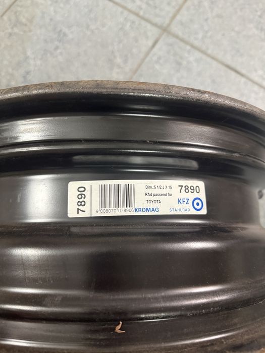 Felgi stalowe  toyota15