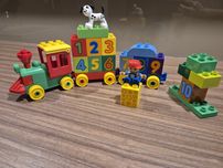Duplo pociag z cyferkami