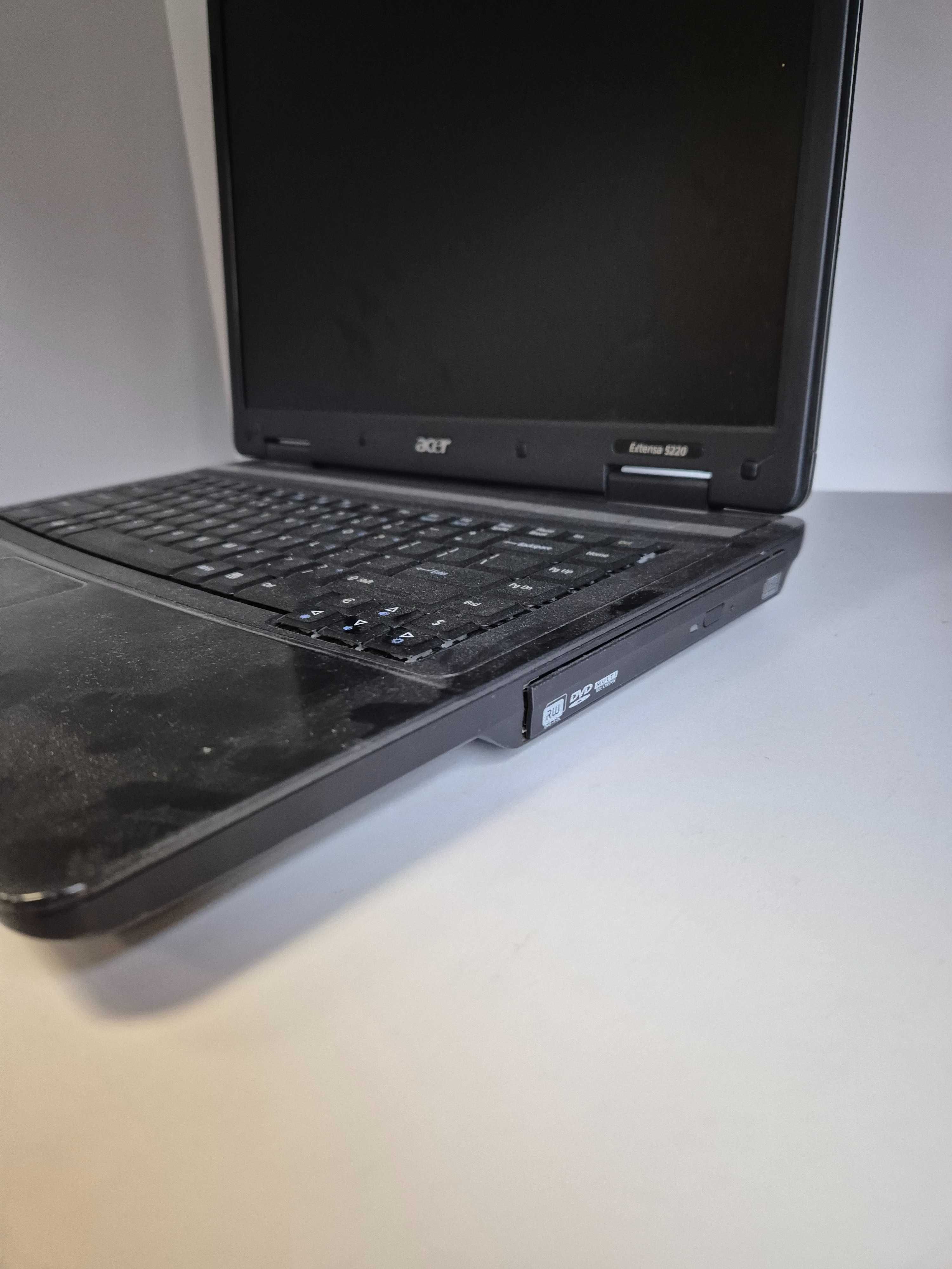 Laptop Acer Extensa 5220 15 " Intel Celeron 2 GB / 128 GB szary