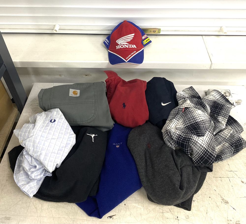 Брендовая одежда поставка боксы Grailed и кофты олимпийки адидас