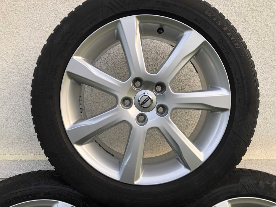 Oryginalny komplet kół do Volvo Rozmiar 225/50/17 OKAZJA