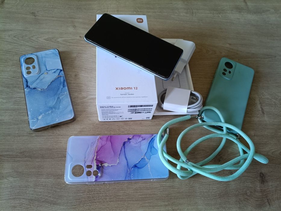 Xiaomi 12 Blue 8gb RAM 256gb ROM