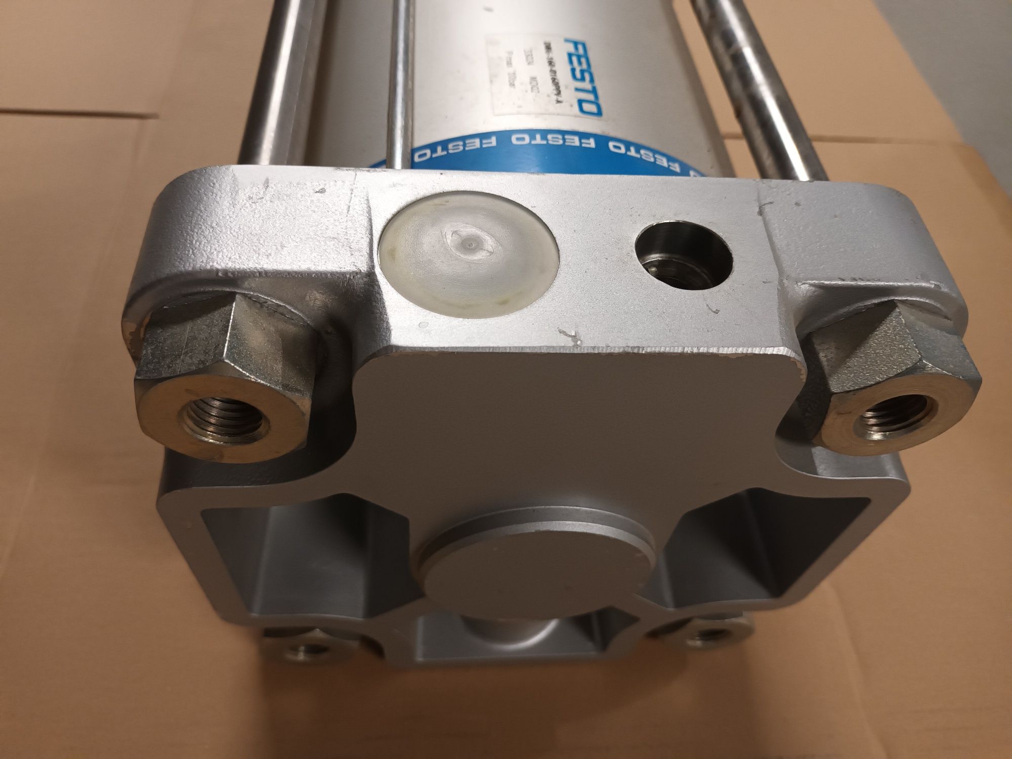 Silownik Festo DNG-160