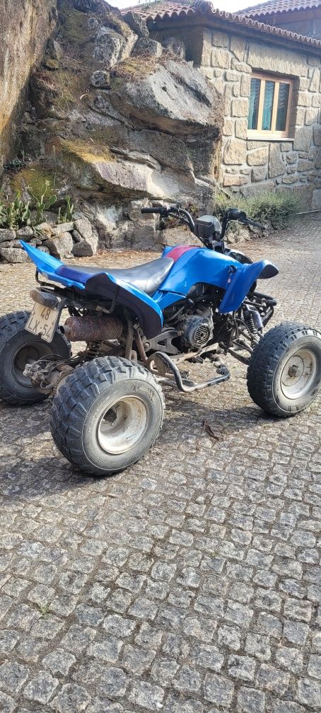 Moto 4 Shineray 150cc