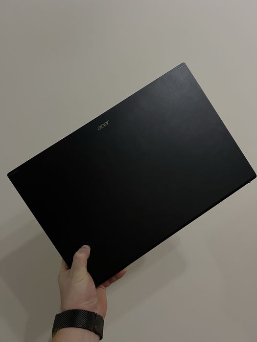 Топовий ігровий ноутбук Acer Aspire 7 в стані нового