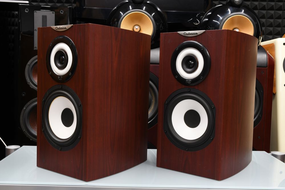 kolumny podstawkowe głośniki Monitory stereo Cabasse Minorca MC40