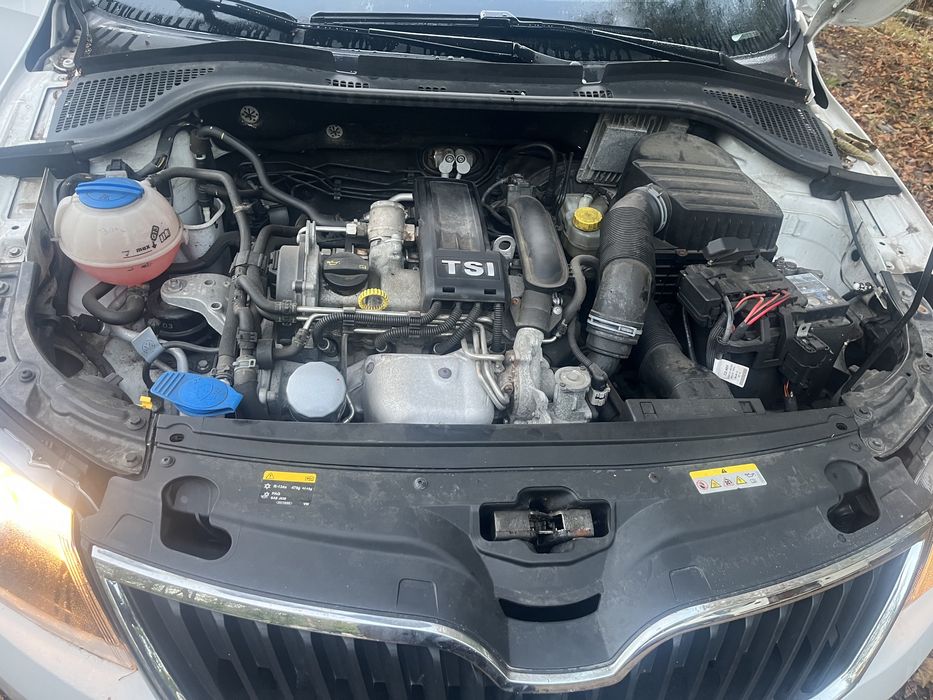 Розборка ШРОТ Skoda Rapid шкода рапід