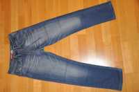 Chłopięce spodnie marki CARRERA Italia - 152 cm
