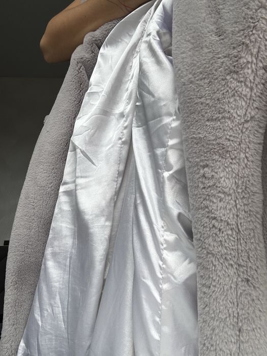 Продам шубу штучну