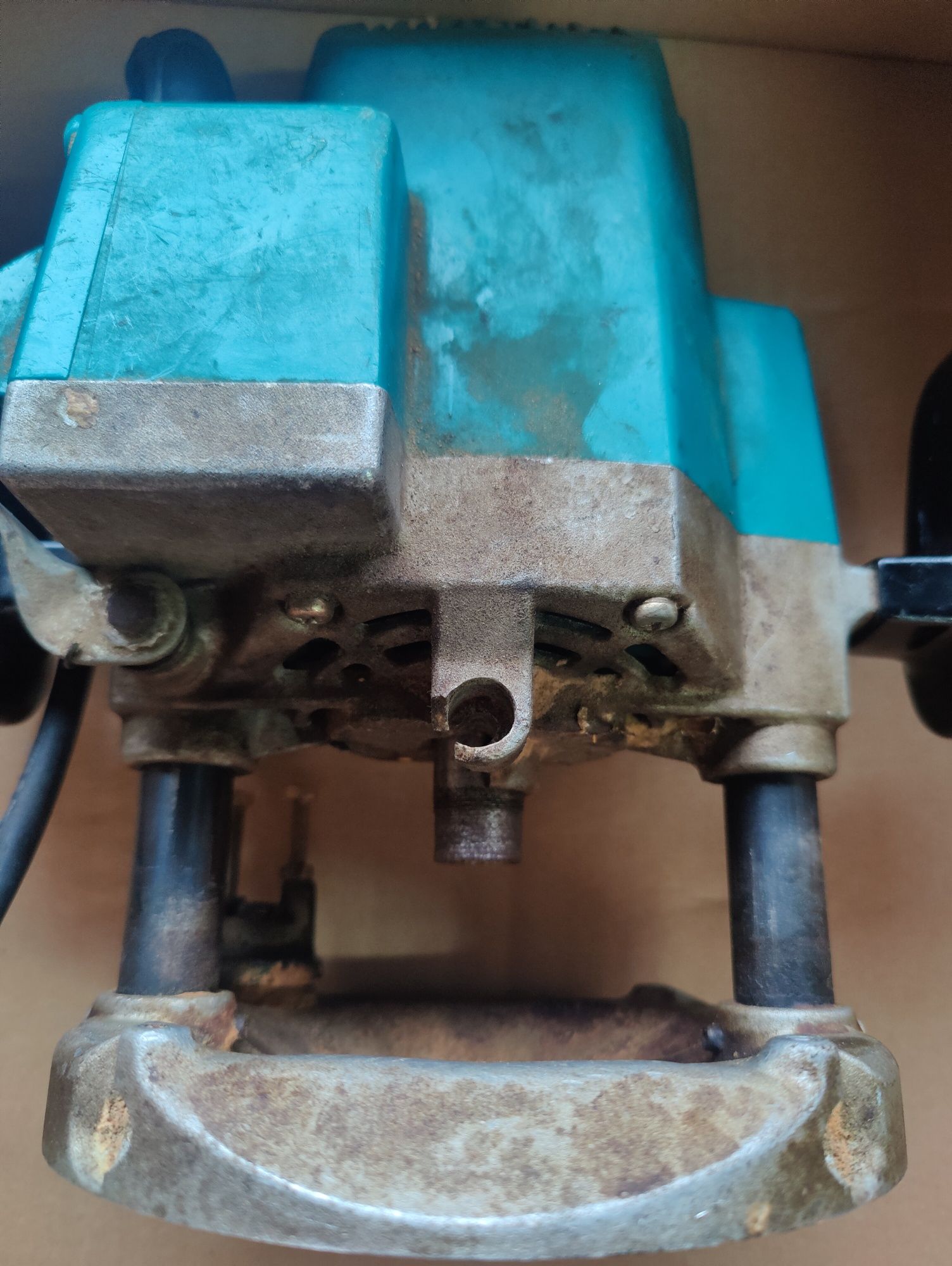 Frezarka do drewna  MAKITA 3612