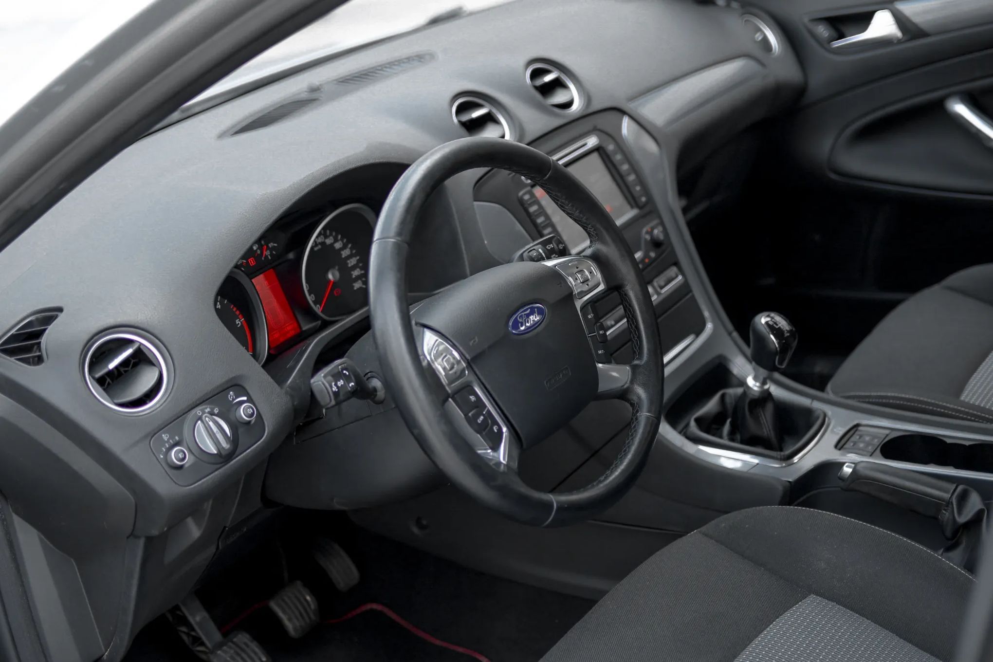 Ford Mondeo 2.0 TDCi Titanium Navi LED Podgrz. Fotele RZESZÓW !