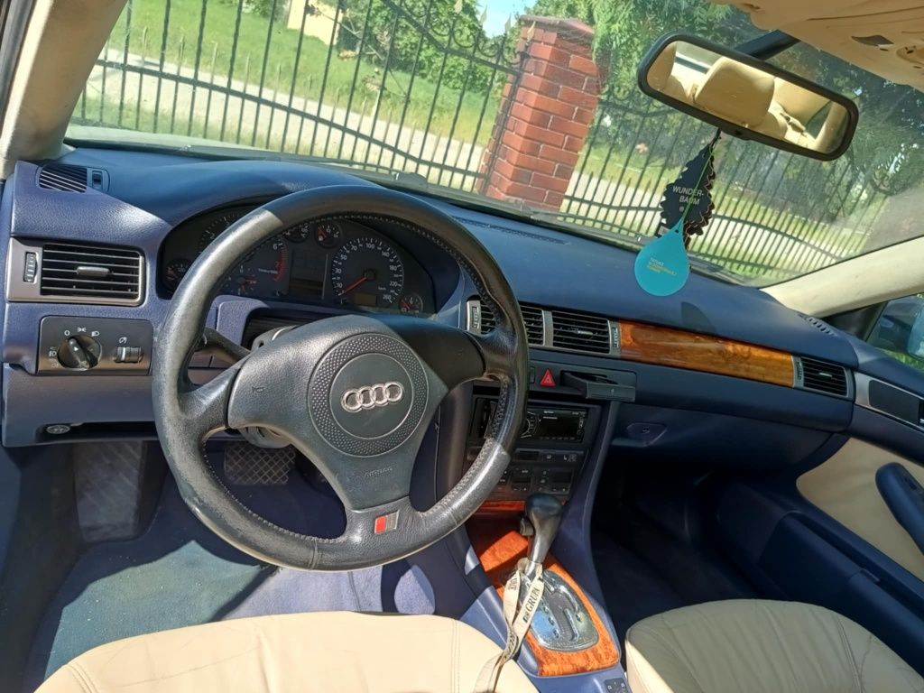 Audi a6 c5 2.4 LPG