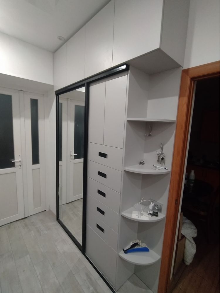 Сборщик мебели-кухни,шкафы,комоды,разборка,установка,ремонт,подсветка.