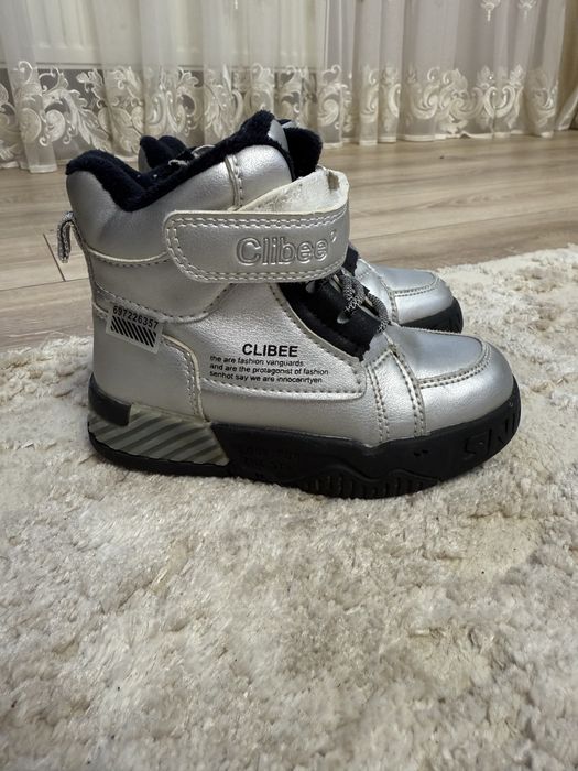 Зимові черевики для хлопчика