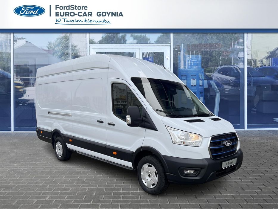 Ford Transit  FORD E-Transit L4 2025 - 147 000 PLN, netto 10 km