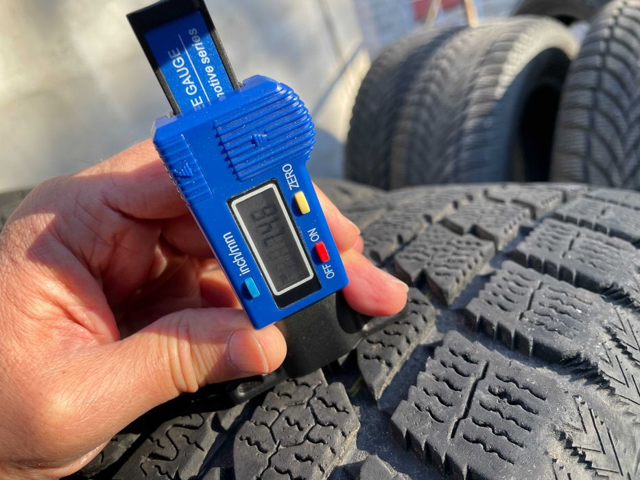 Зимові шини Toyo Observe Garit GSi5 225/60 R18 100T