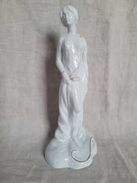 Figurka porcelanowa dziewczyna Drezden