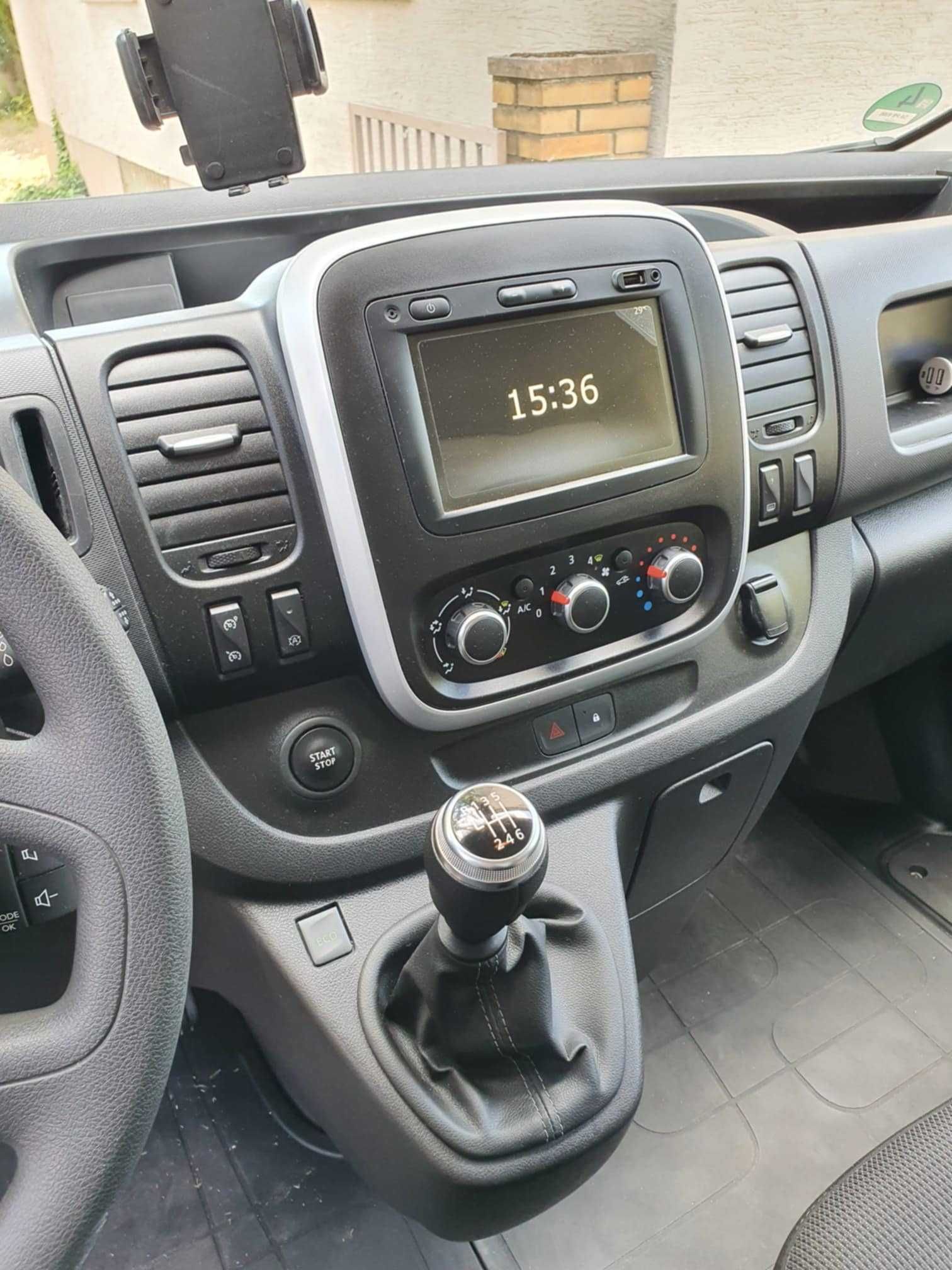 Renault Trafic 2.0 DCI 145km! L2H1 !  KLIMA !  NAWI ! KAMERA ! SERWIS!