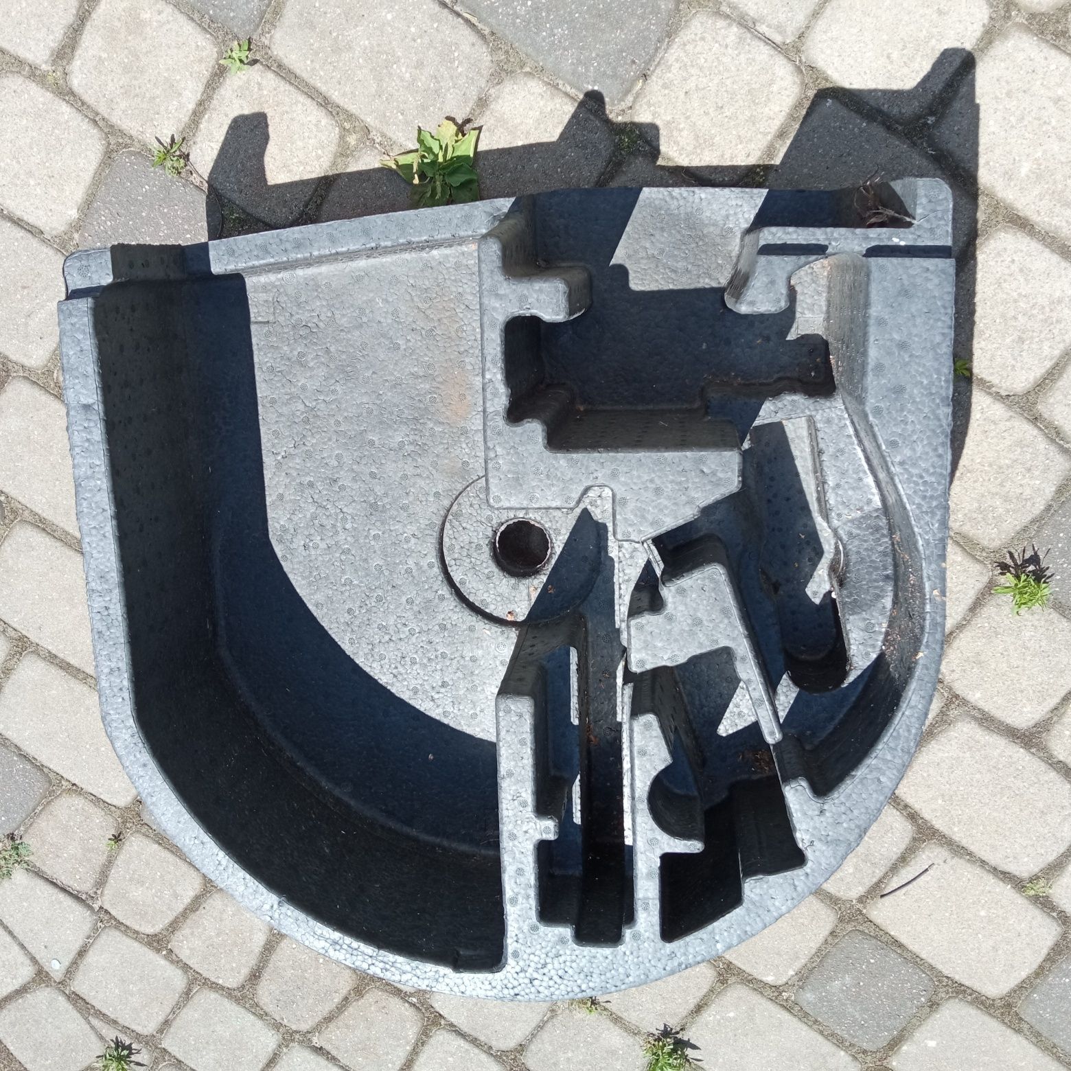Styropian koła dojazdowego zapasowego VW polo