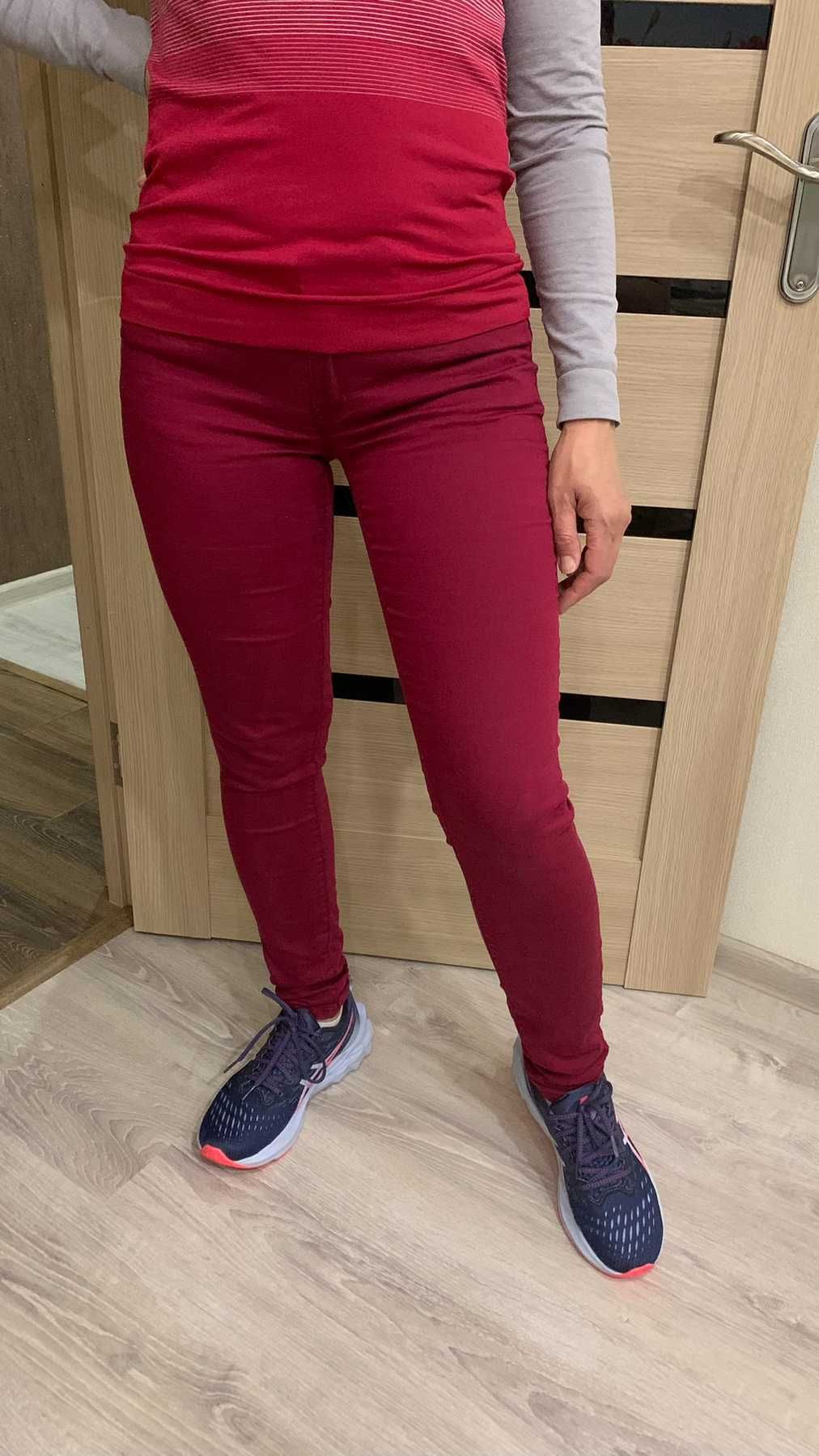 Продам женские джинсы скинни размер S