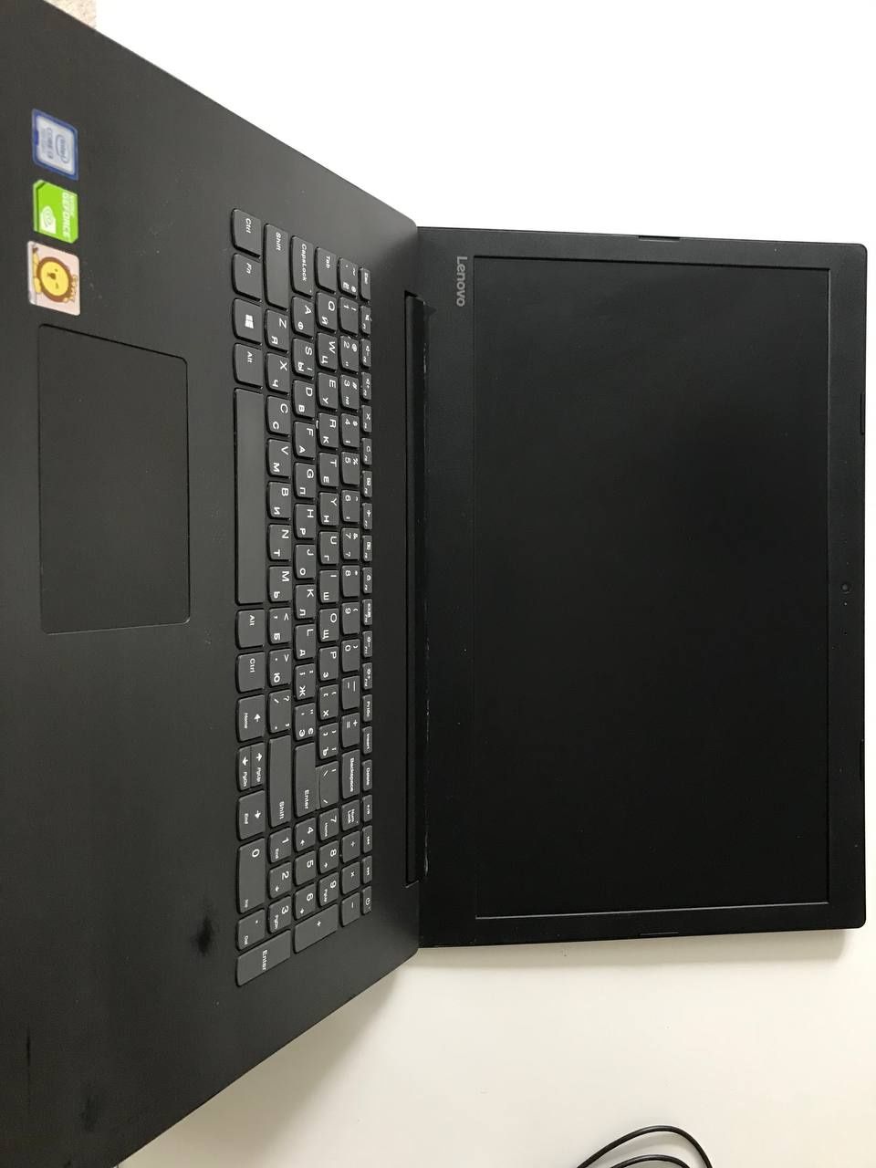 Ноутбук Lenovo ideapad 330-17ikb