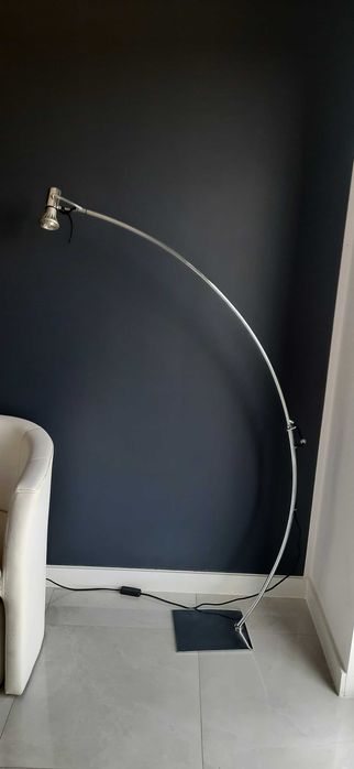 Lampa podłogowa ściemnialna z włącznikiem dotykowy z Black Red White