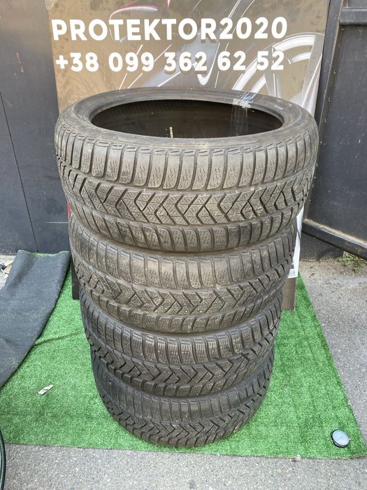 225/40 R18 Pirelli Sottozero 20г комплект шин зимних.