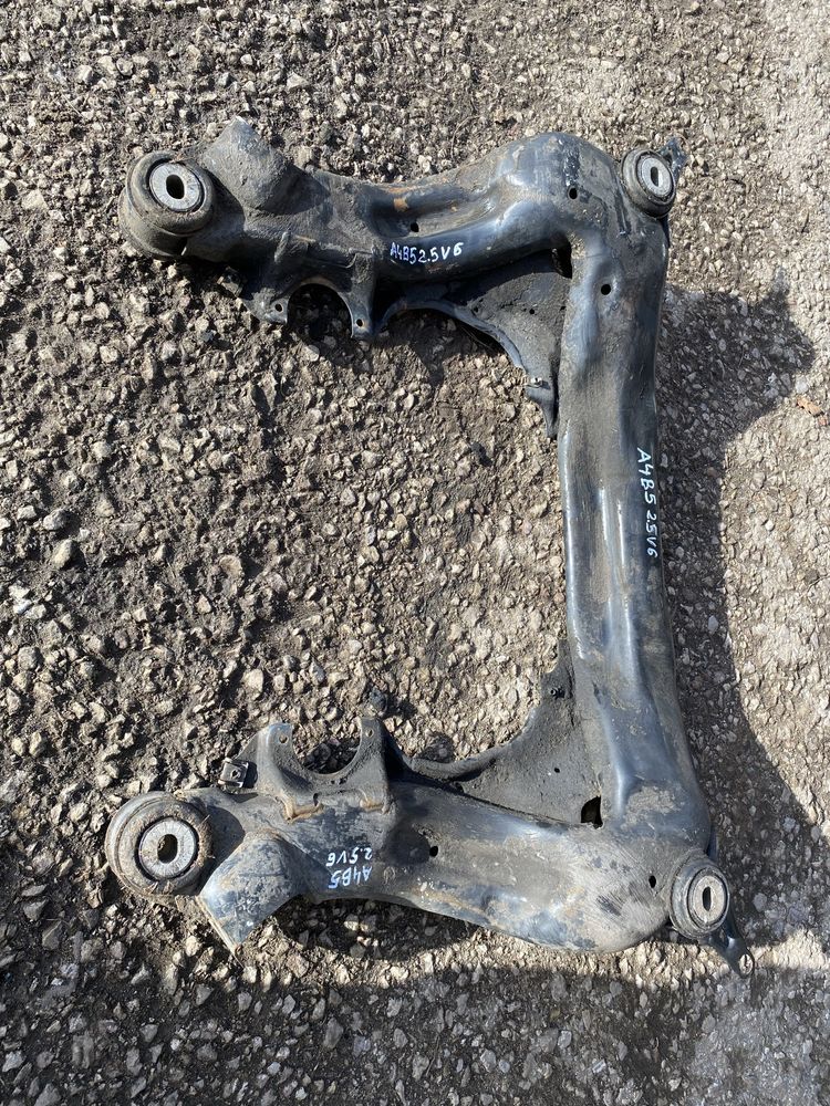 Audi a4b5 a4 b5 2.5 V6 TDI quattro sanki wozek kolyska belka przod