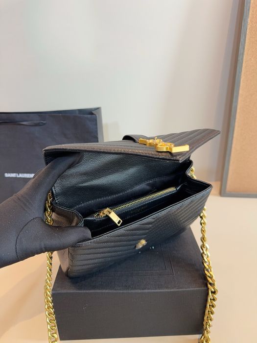 Жіноча сумка YSL