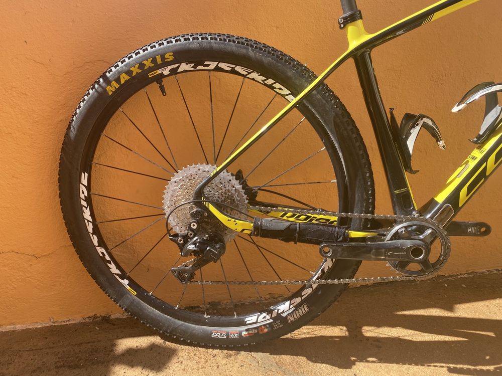 COLUER POISON 293 (Full XT / Carbono)