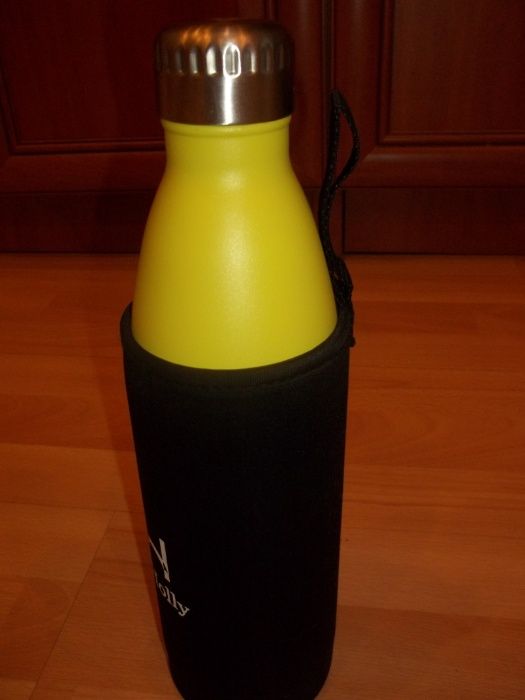 Sportowa butelka, termos marki HoneyHolly -750 ml