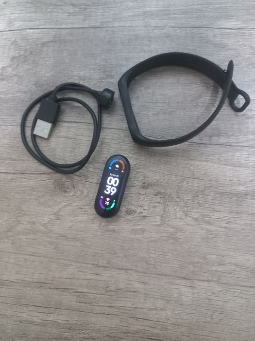 Xiaomi Mi Band 6
