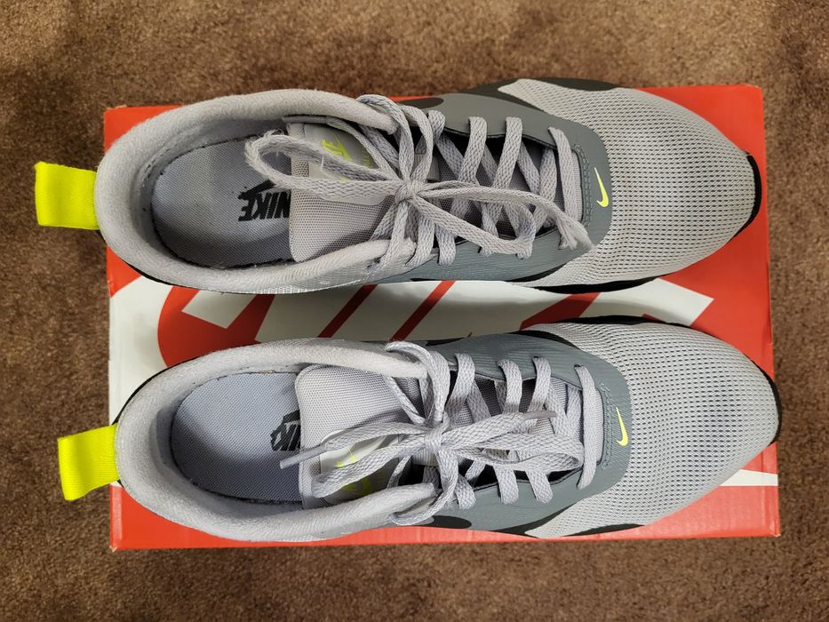 Buty męskie Nike Air Max Tavas 42,5