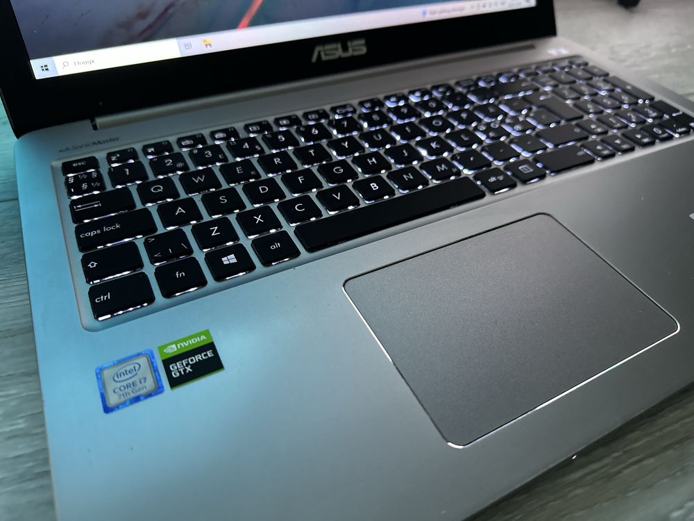 игровой ноутбук Asus / core i7 видео nVidia GeForce GTX960M бат. 3 час