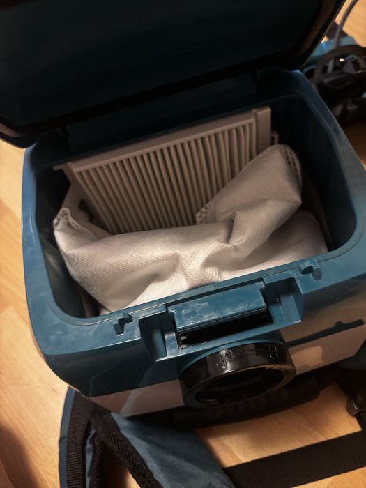 Makita dvc261 пилосос