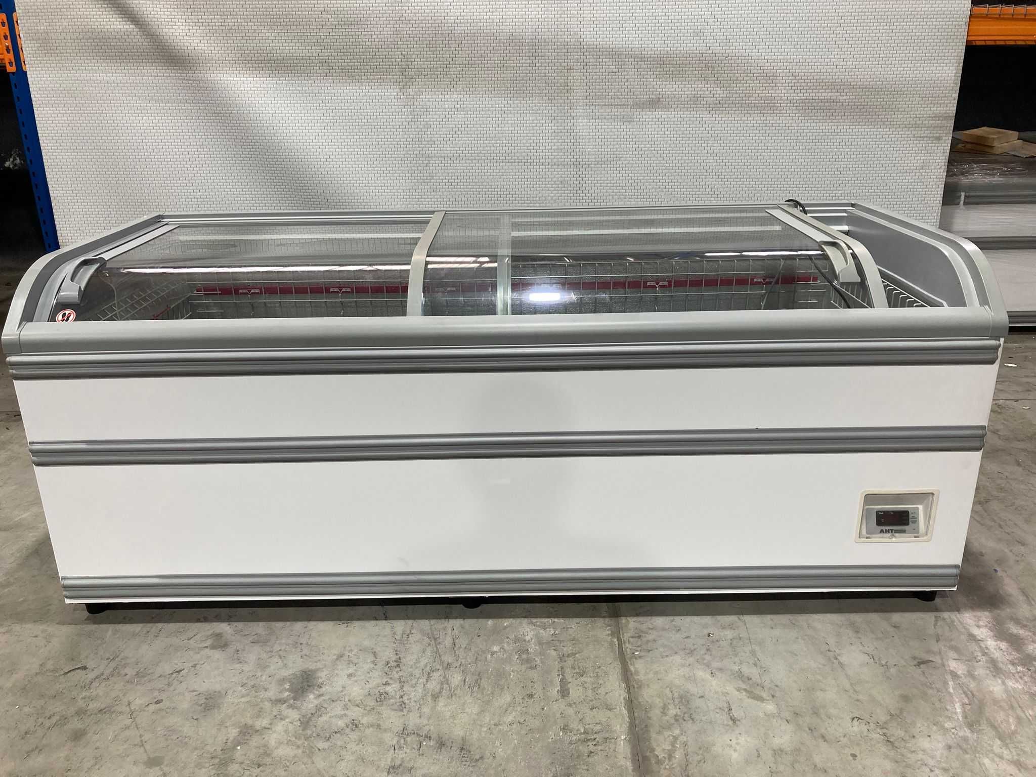 Skrzyniow zamrażarka AHT MIAMI 210