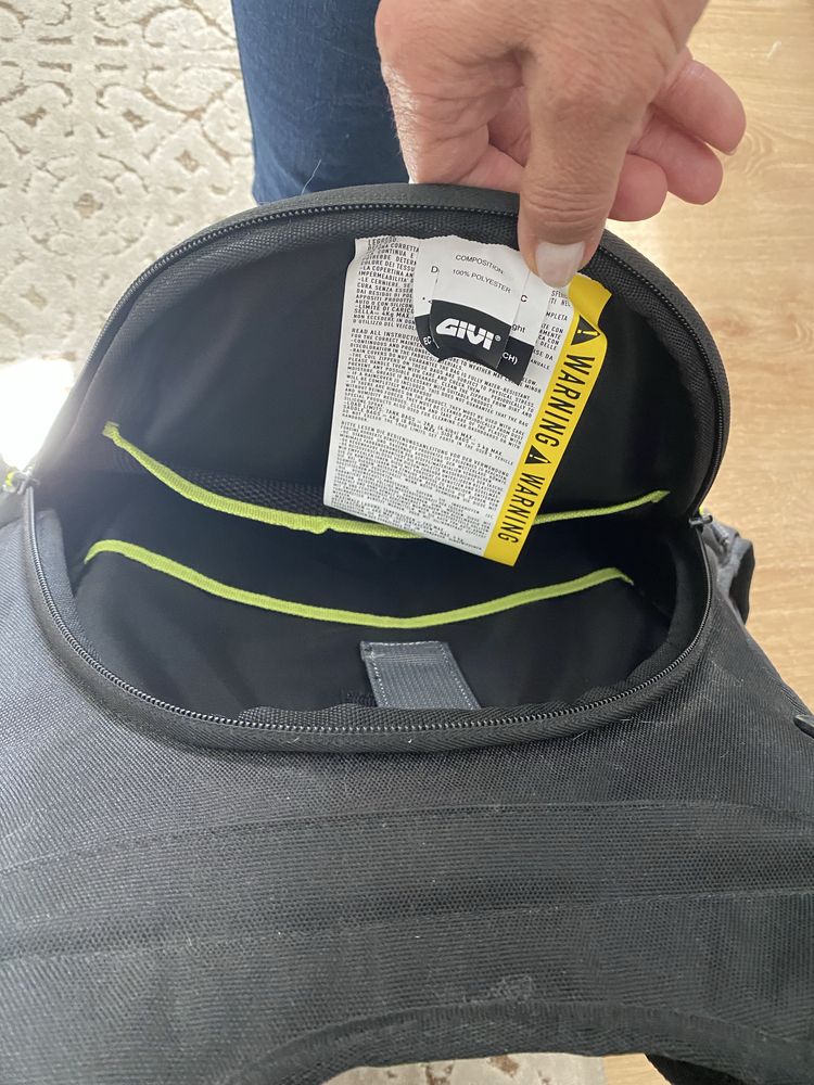 Mochila Givi Easy-T EA104B