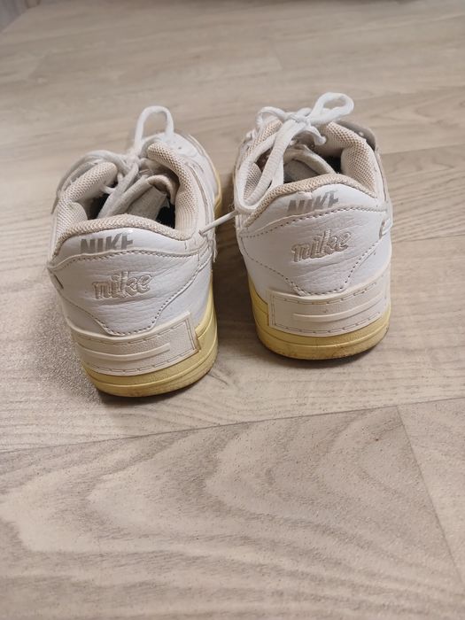 Кросовки женские