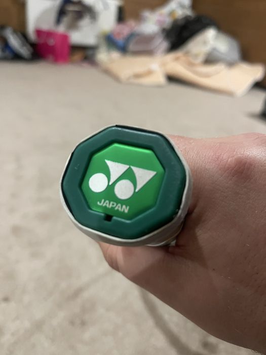 Yonex ezone 100 300g